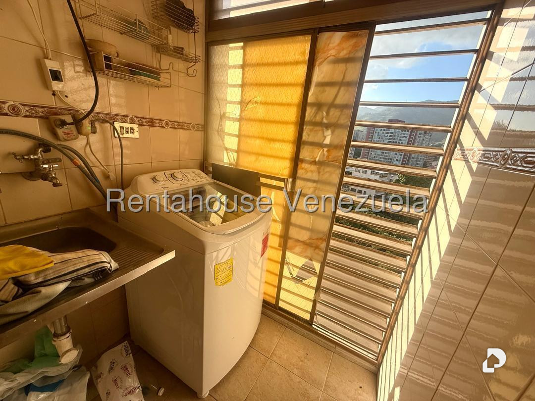Apartamento en San Bernardino, Caracas – 19