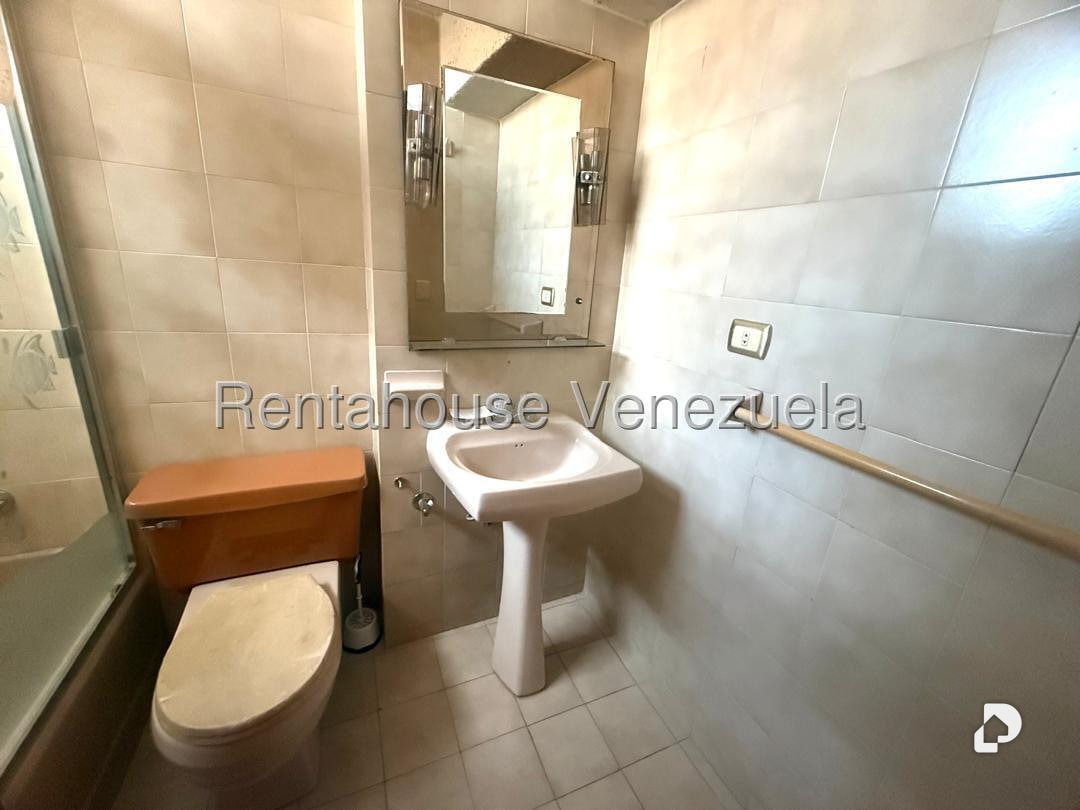Apartamento en San Bernardino, Caracas – 14