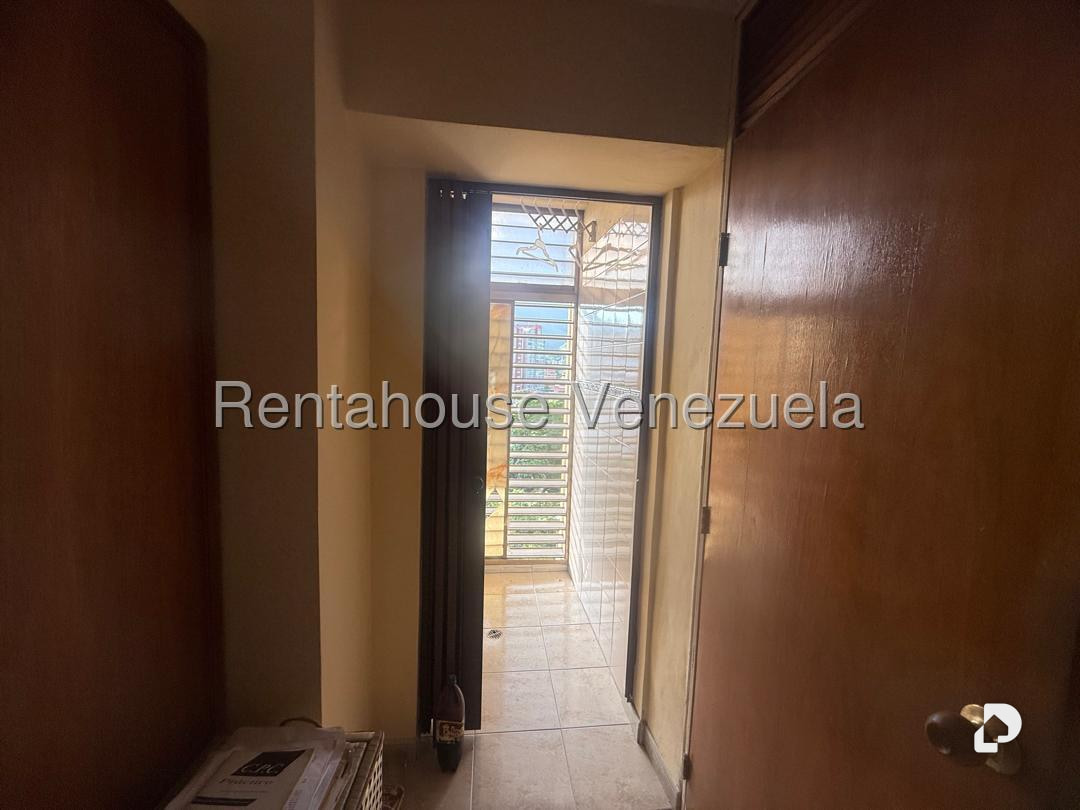 Apartamento en San Bernardino, Caracas – 18