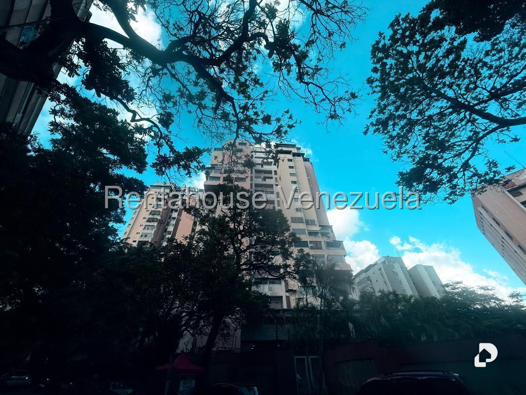 Apartamento en San Bernardino, Caracas – 1