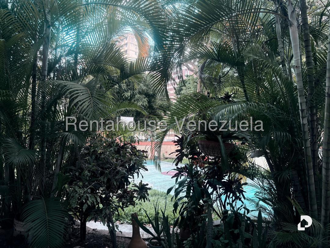 Apartamento en San Bernardino, Caracas – 3