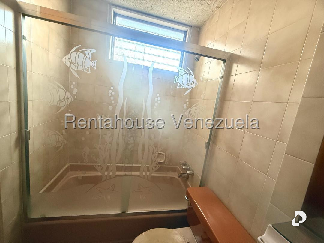 Apartamento en San Bernardino, Caracas – 15