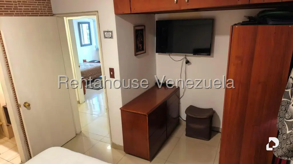 Apartamento en La Urbina, Caracas – 13