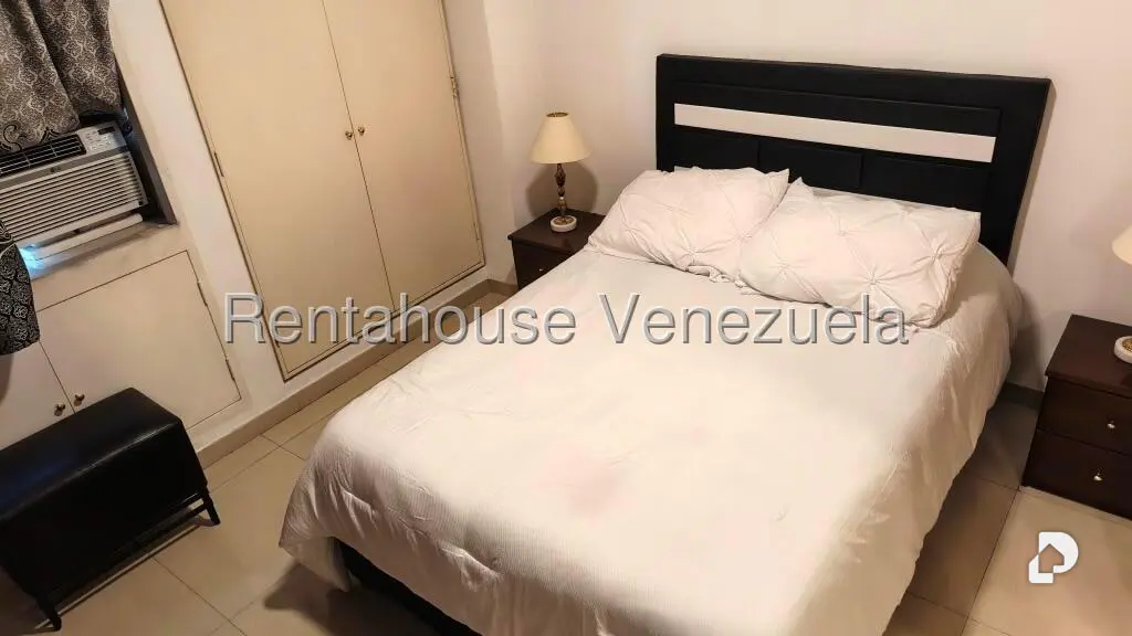 Apartamento en La Urbina, Caracas – 11
