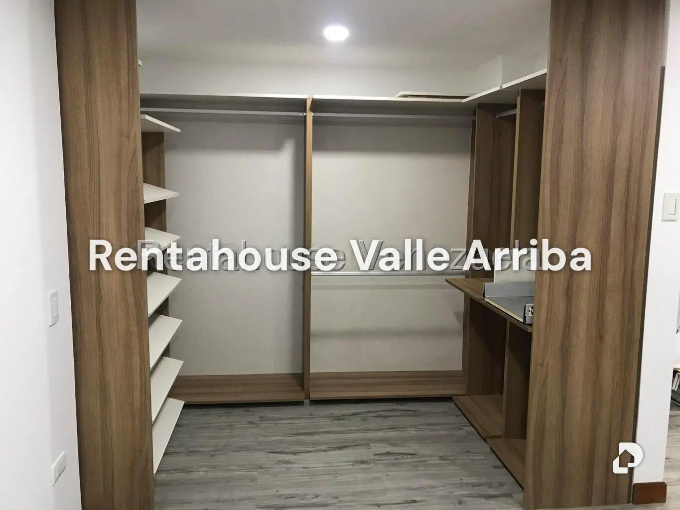 Apartamento en Santa Rosa de Lima, Caracas – 28