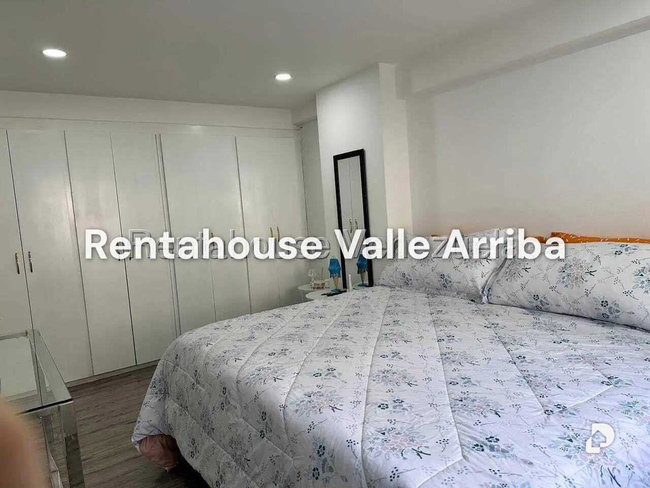 Apartamento en Santa Rosa de Lima, Caracas – 14