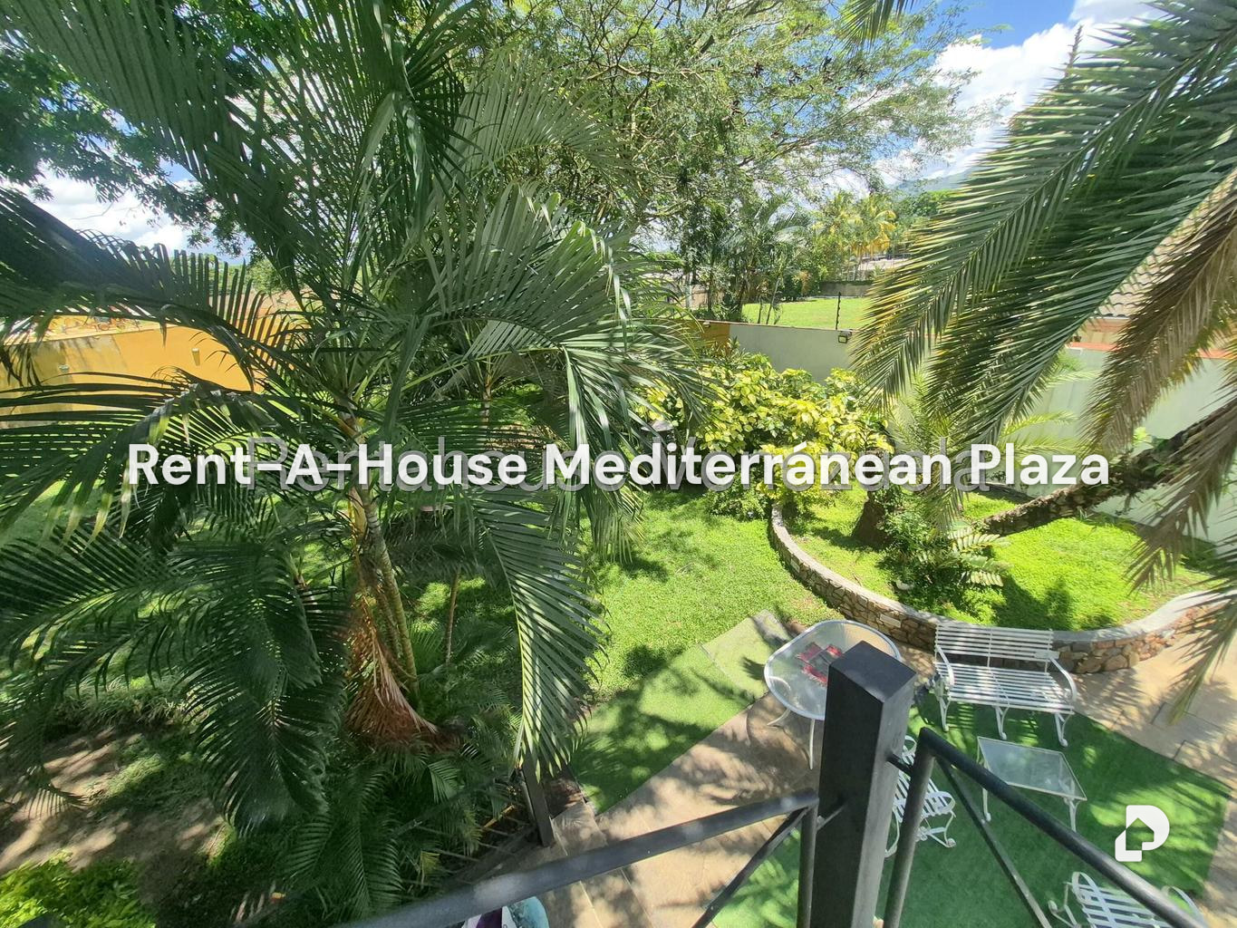 Casa en Colinas de Guataparo, Valencia – 46