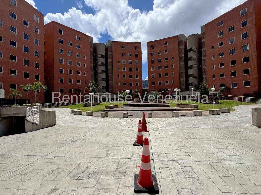 Apartamento en El Cigarral, Caracas - 1