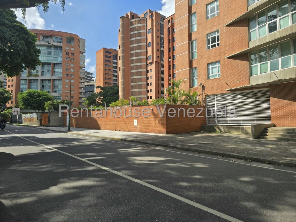 Apartamento en El Rosal, Caracas - 1