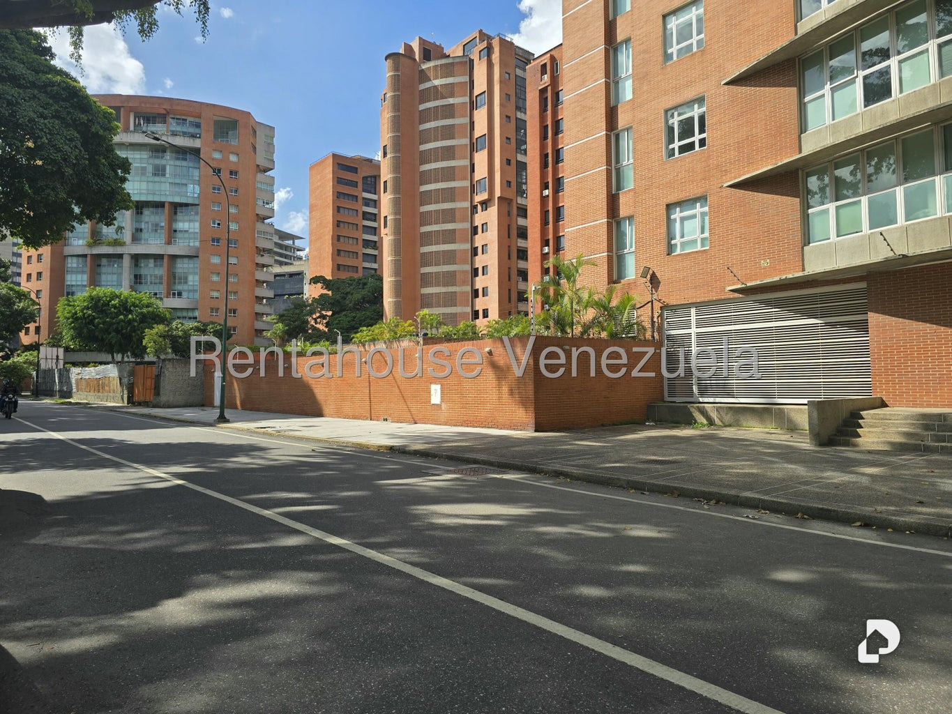 Apartamento en El Rosal, Caracas – 1