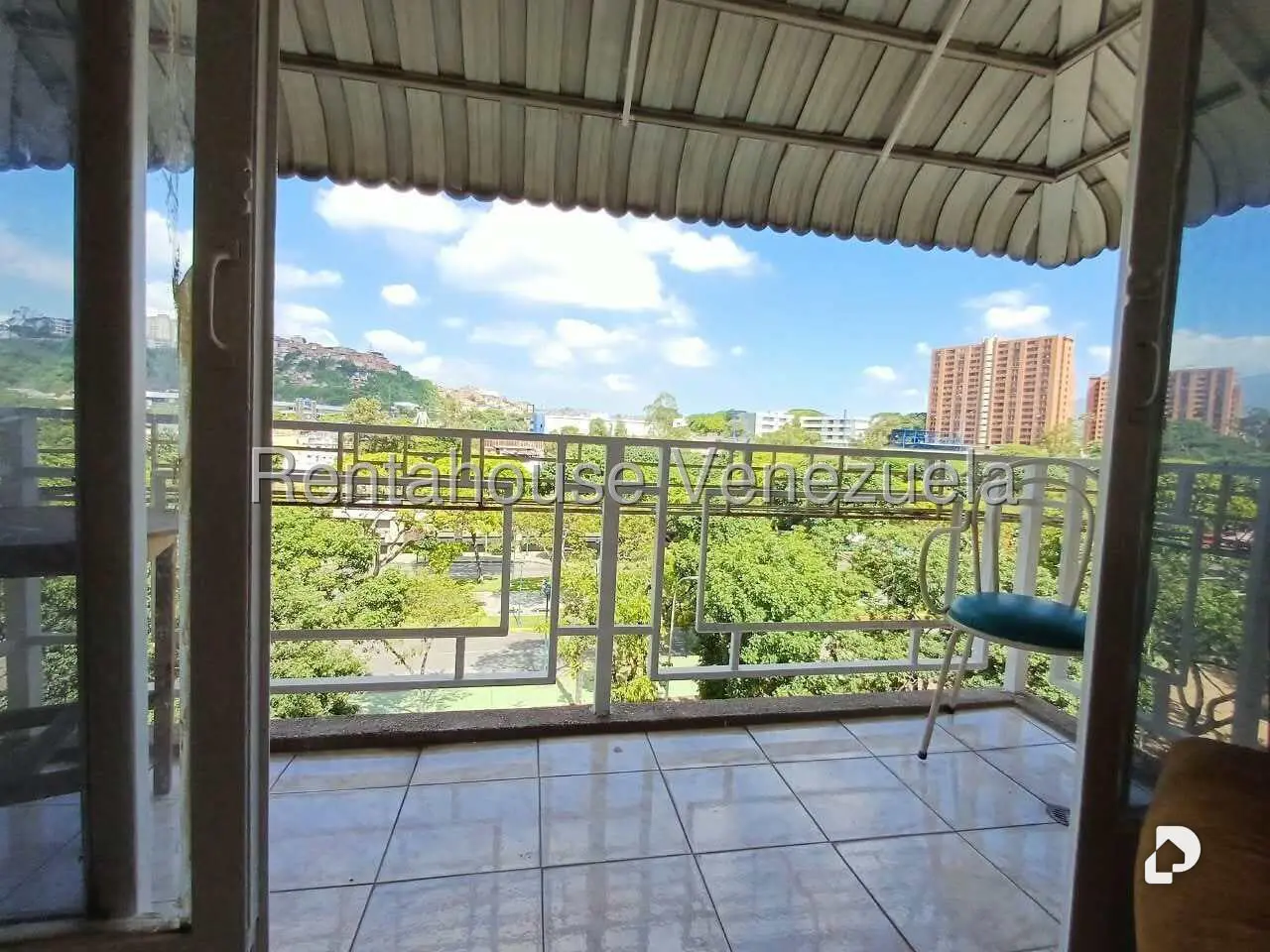 Apartamento en Santa Mónica, Caracas – 16