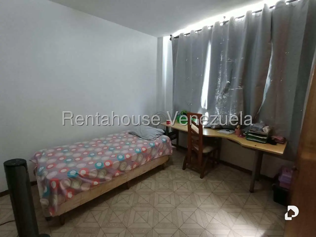 Apartamento en Santa Mónica, Caracas – 17