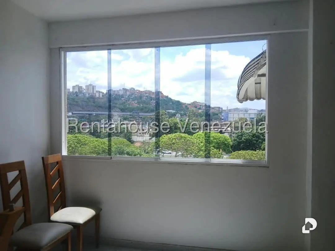Apartamento en Santa Mónica, Caracas – 10