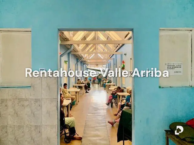 Casa en Parroquia Altagracia, Caracas – 18