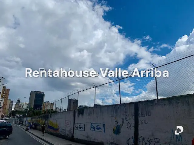 Casa en Parroquia Altagracia, Caracas – 30