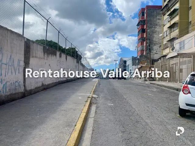 Casa en Parroquia Altagracia, Caracas – 28