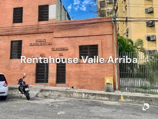 Casa en Parroquia Altagracia, Caracas – 27