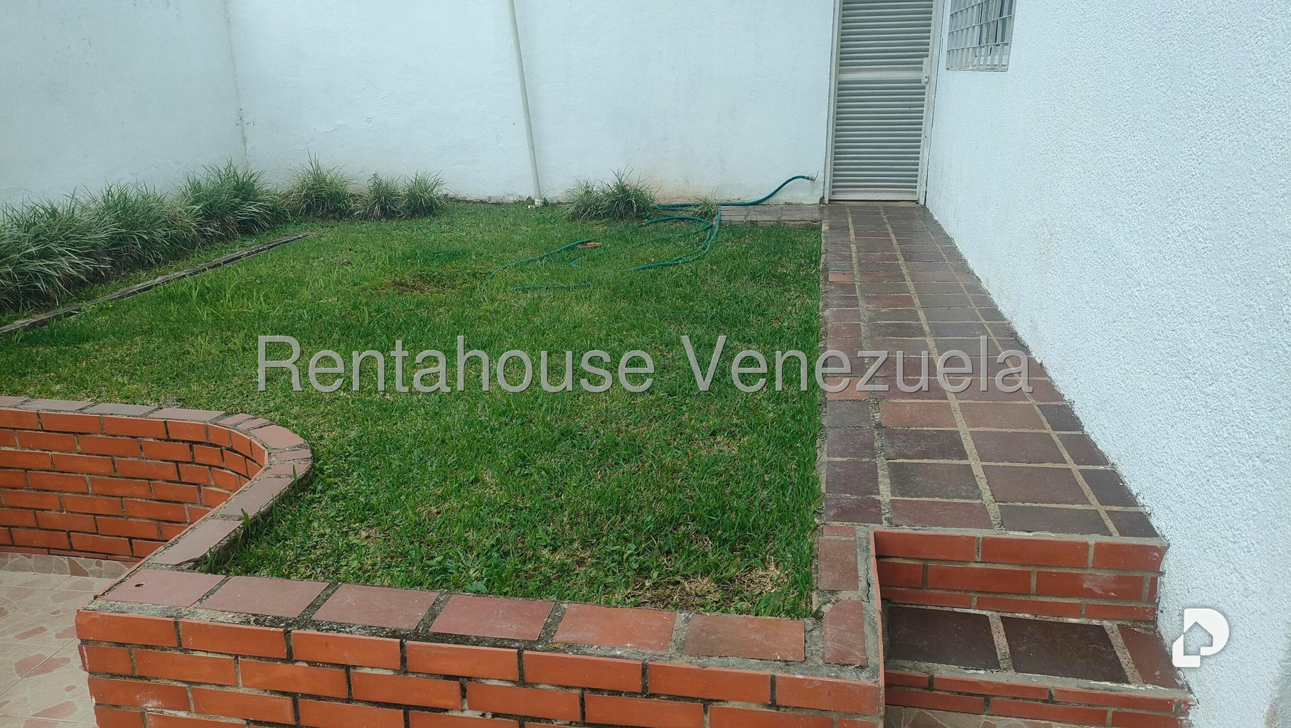 Casa en La Boyera, Caracas – 26