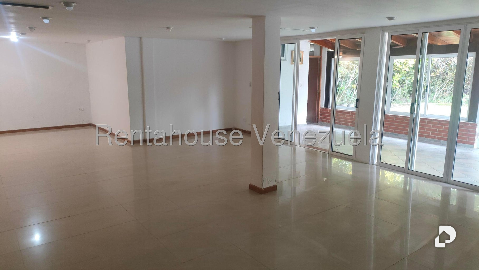 Casa en La Boyera, Caracas – 27
