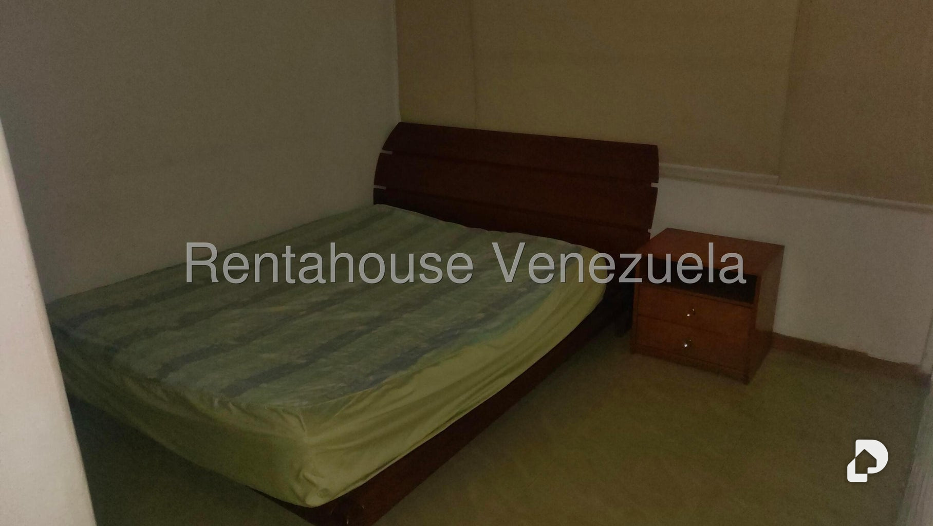Casa en La Boyera, Caracas – 28