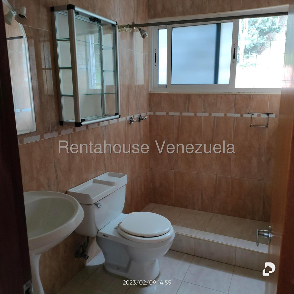 Casa en La Boyera, Caracas – 12
