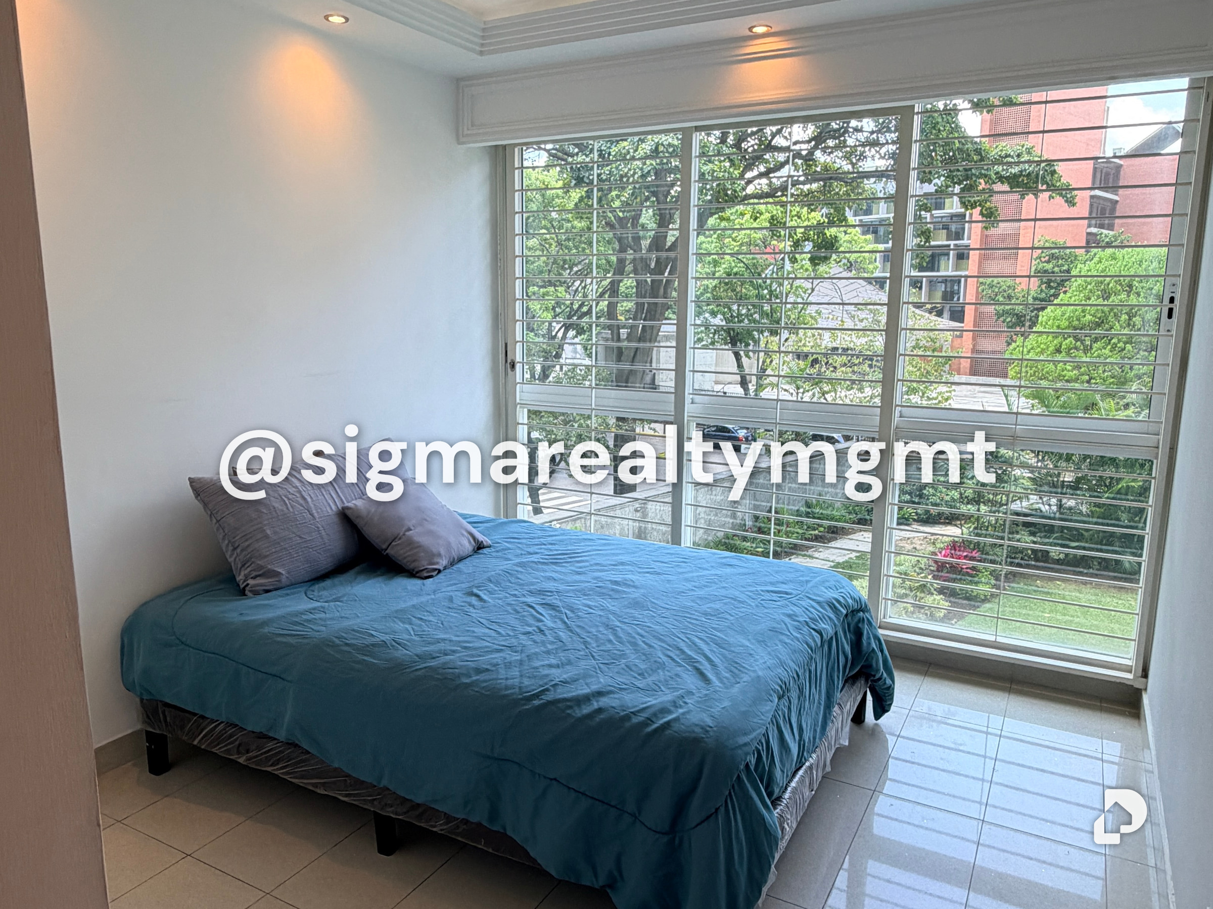 Apartamento en El Rosal, Caracas – 13