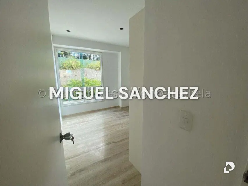 Apartamento en La Lagunita, Caracas – 16