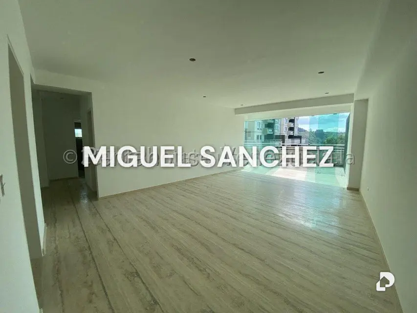 Apartamento en La Lagunita, Caracas – 22