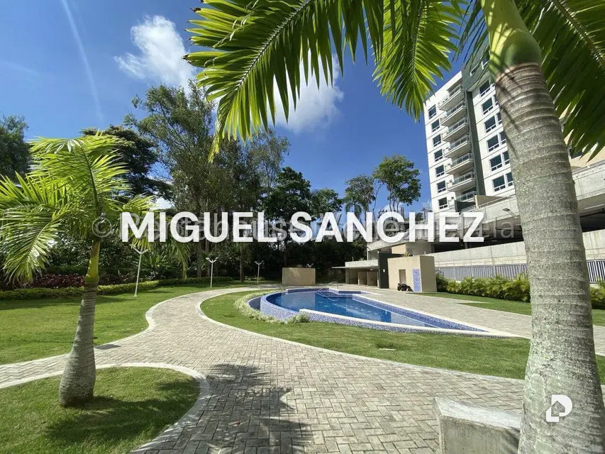 Apartamento en La Lagunita, Caracas – 1