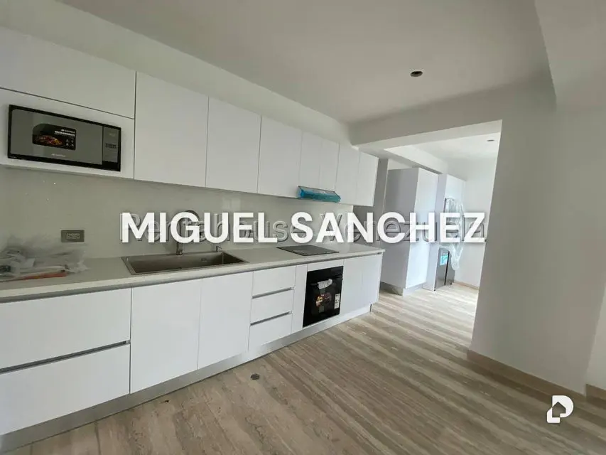 Apartamento en La Lagunita, Caracas – 28