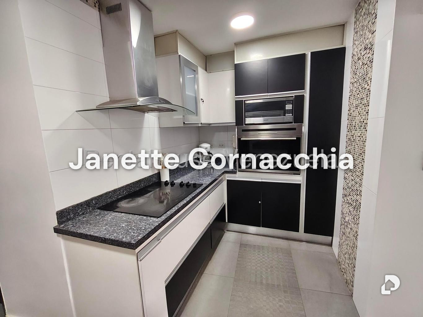 Apartamento en La Urbina, Caracas – 18