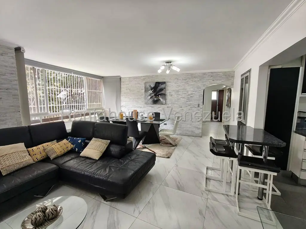 Apartamento en La Urbina, Caracas - 1
