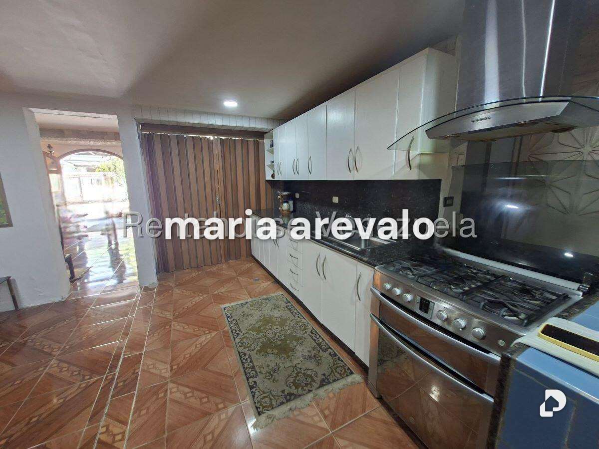 Casa en La Rosaleda, San Antonio de Los Altos – 12