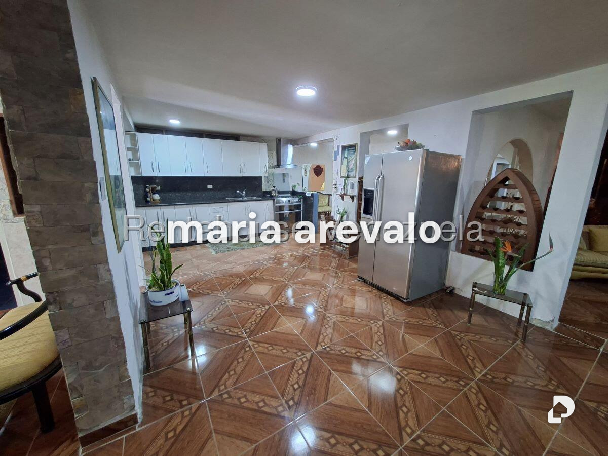 Casa en La Rosaleda, San Antonio de Los Altos – 11