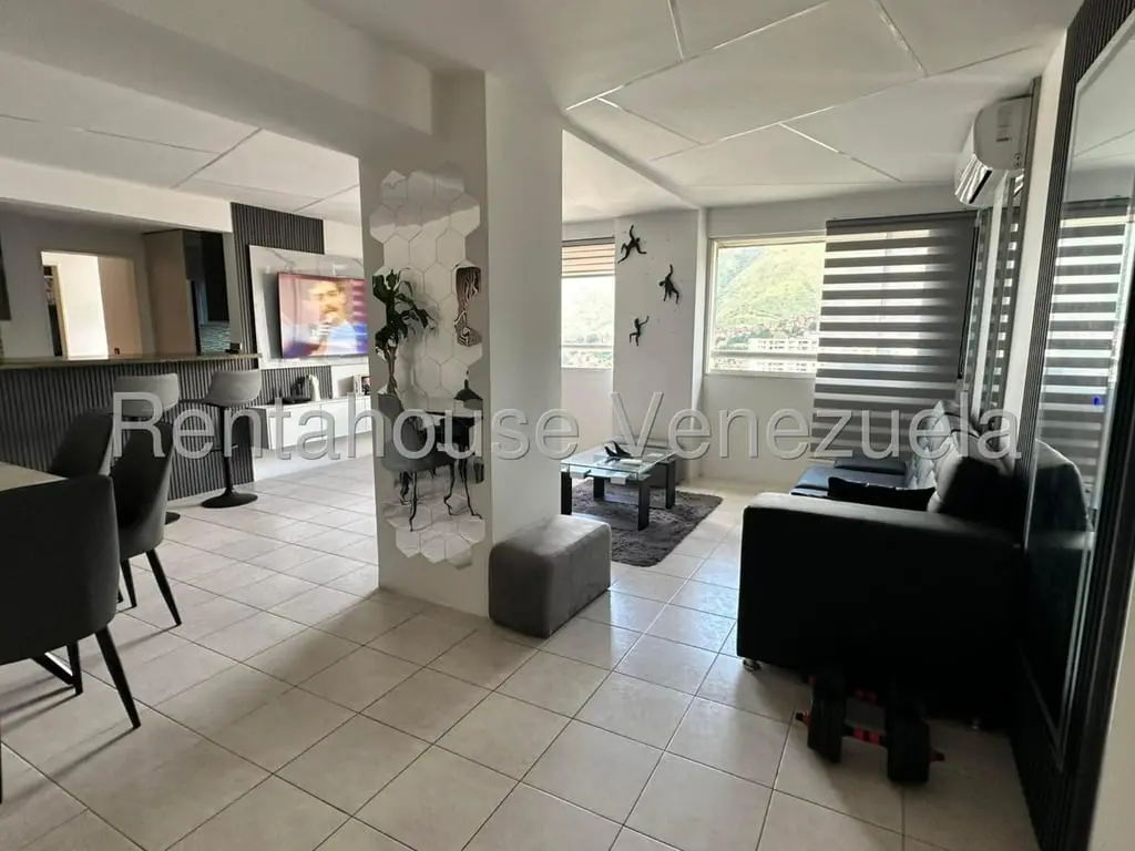 Apartamento en Lomas del Avila, Caracas - 1