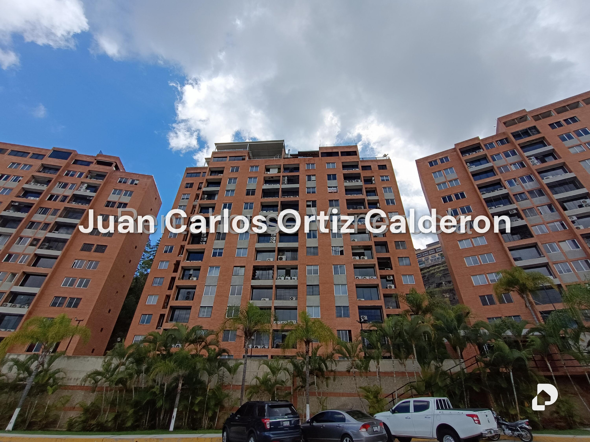 Apartamento en Colinas de La Tahona, Caracas – 1