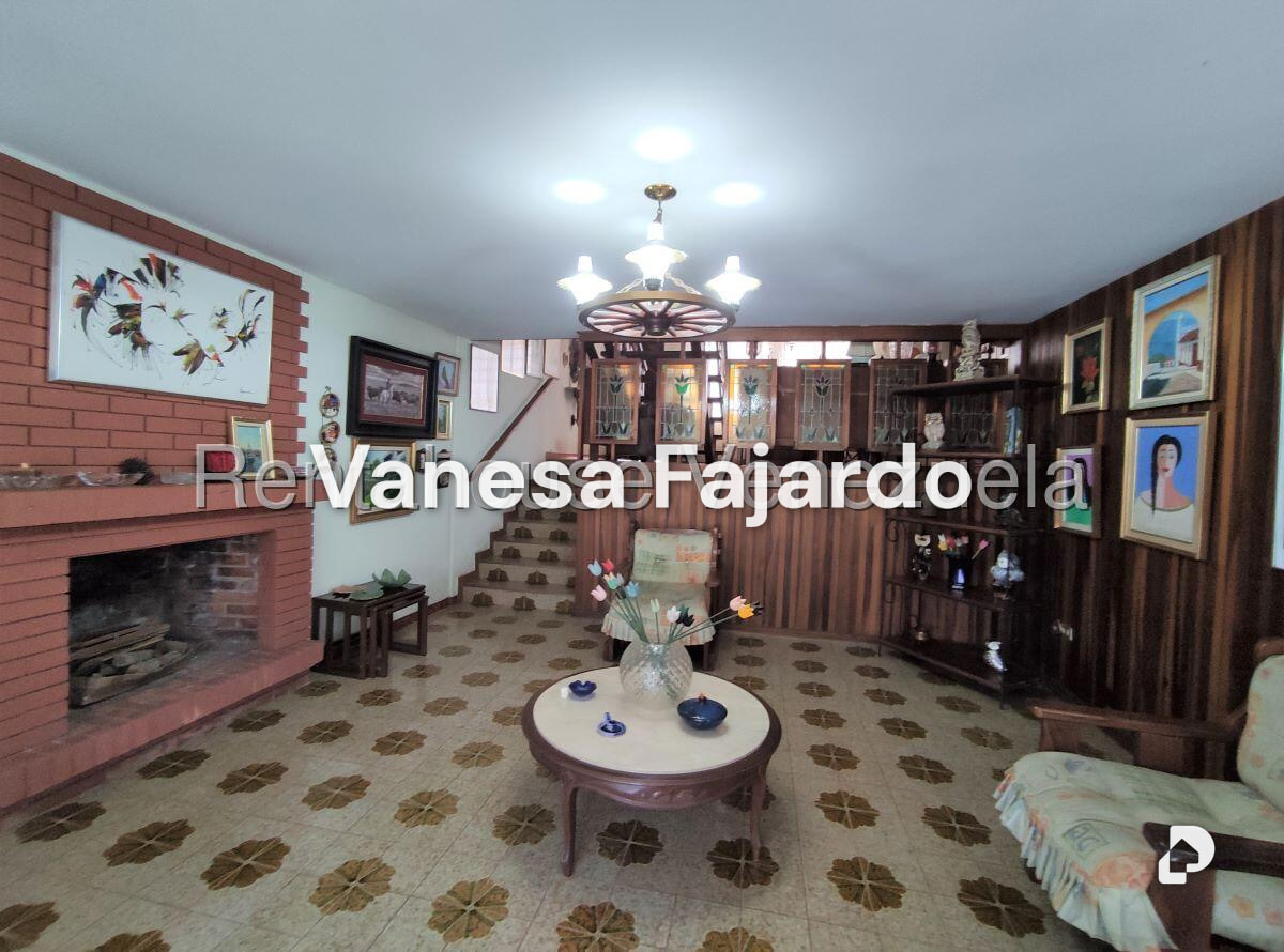 Casa en Los Castores, San Antonio de Los Altos – 4