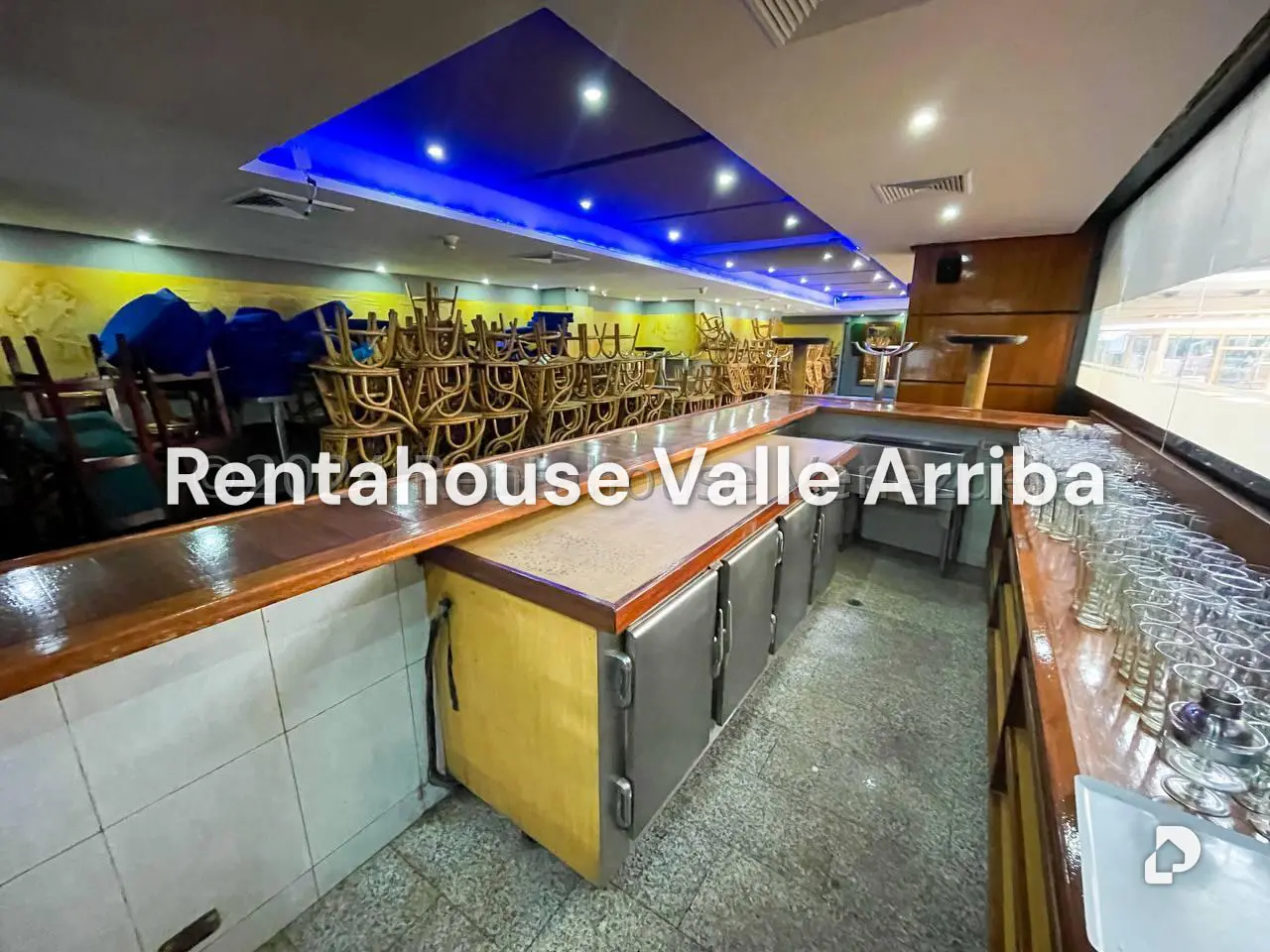 Local comercial en Los Palos Grandes, Caracas – 9