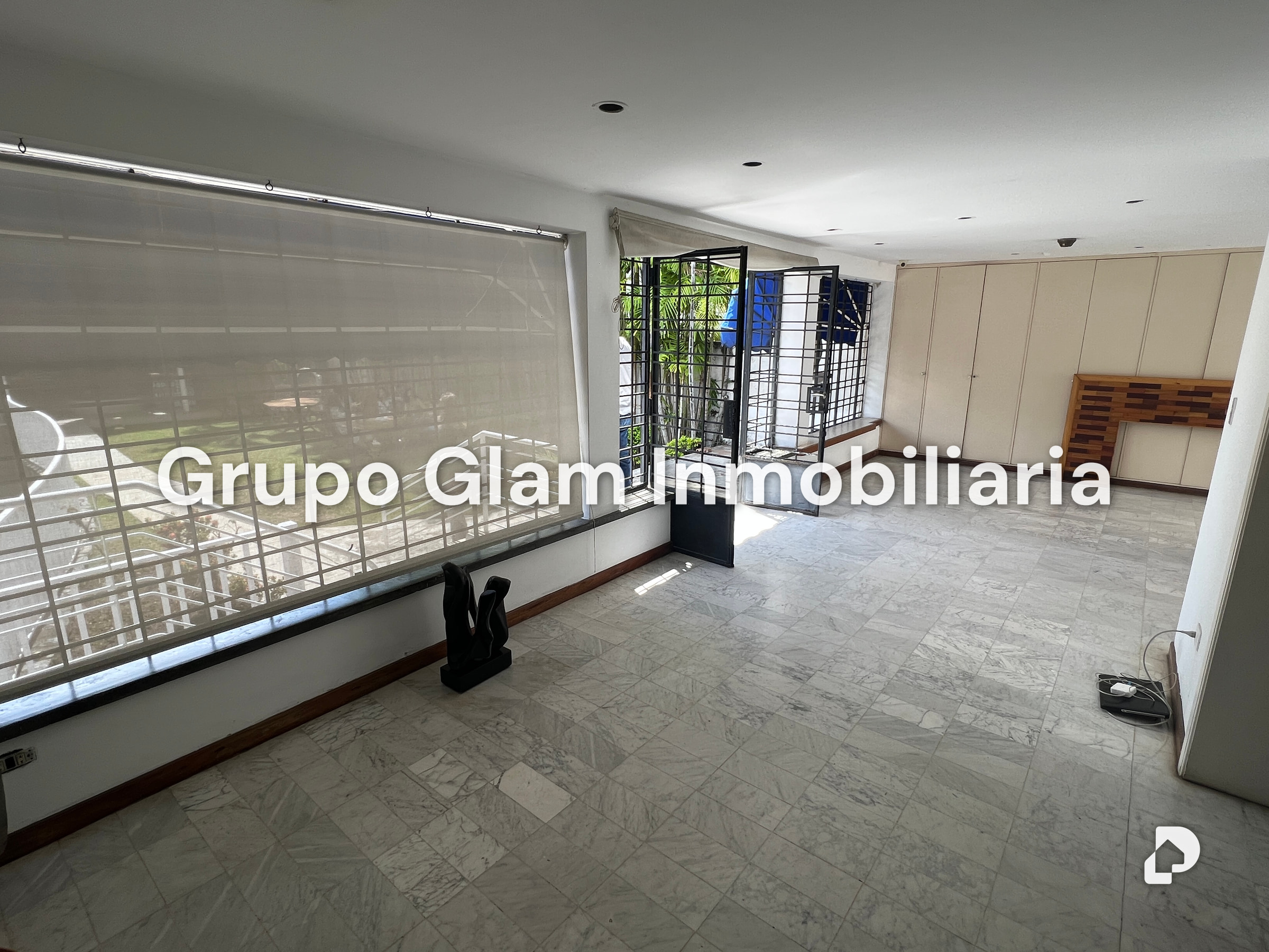 Casa en Altamira, Caracas – 14
