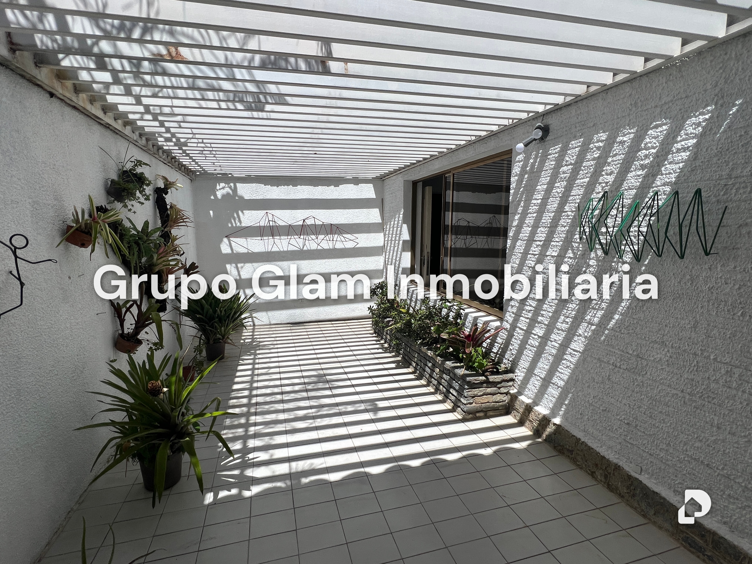 Casa en Altamira, Caracas – 11