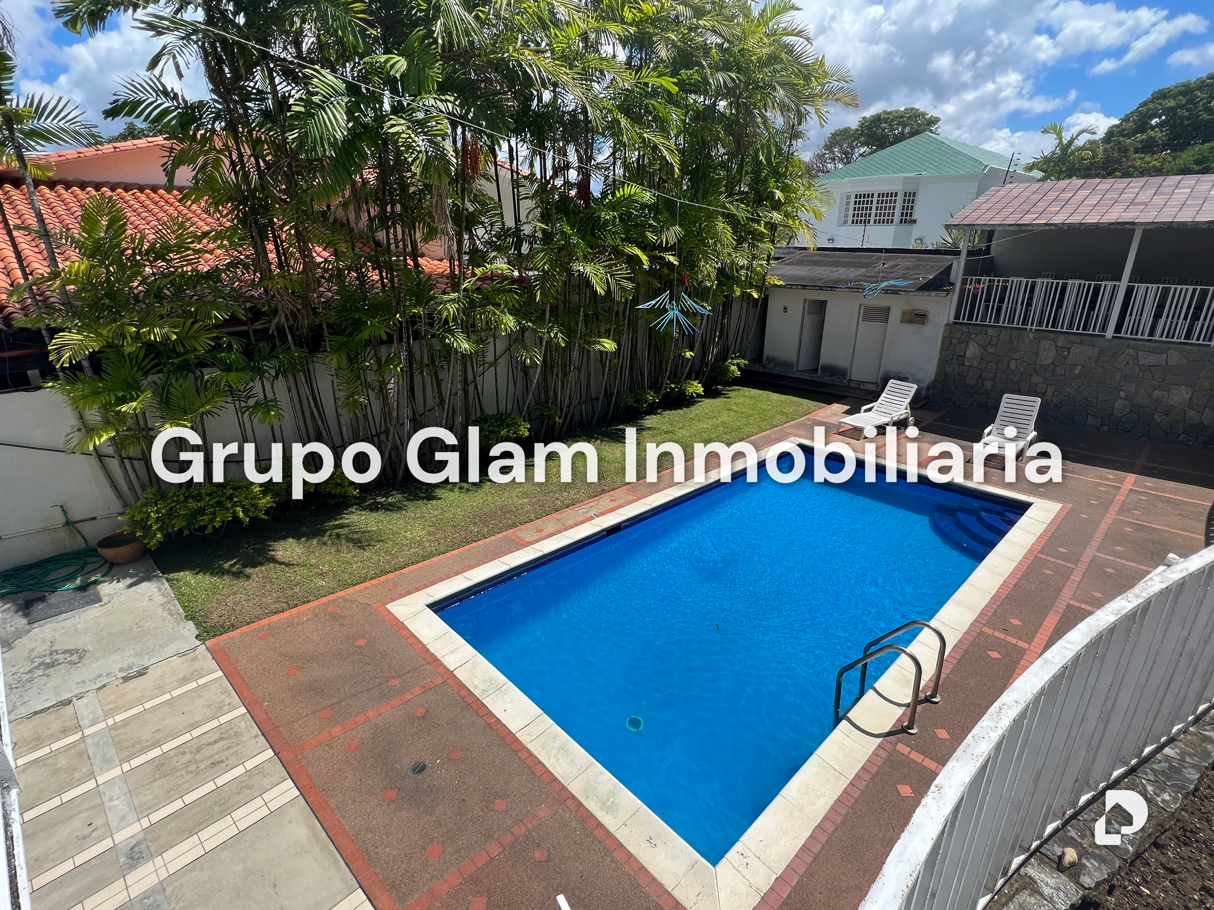 Casa en Altamira, Caracas – 15