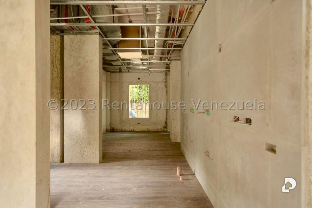 Casa en Cerro Verde, Caracas – 35